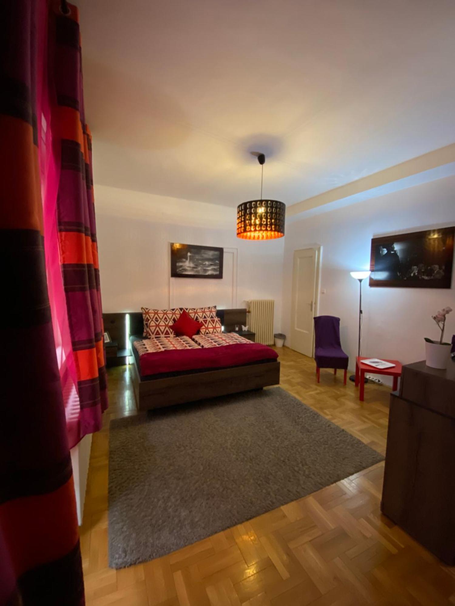 Come & Stay Apartments And Rooms City Center Budapest Exterior photo