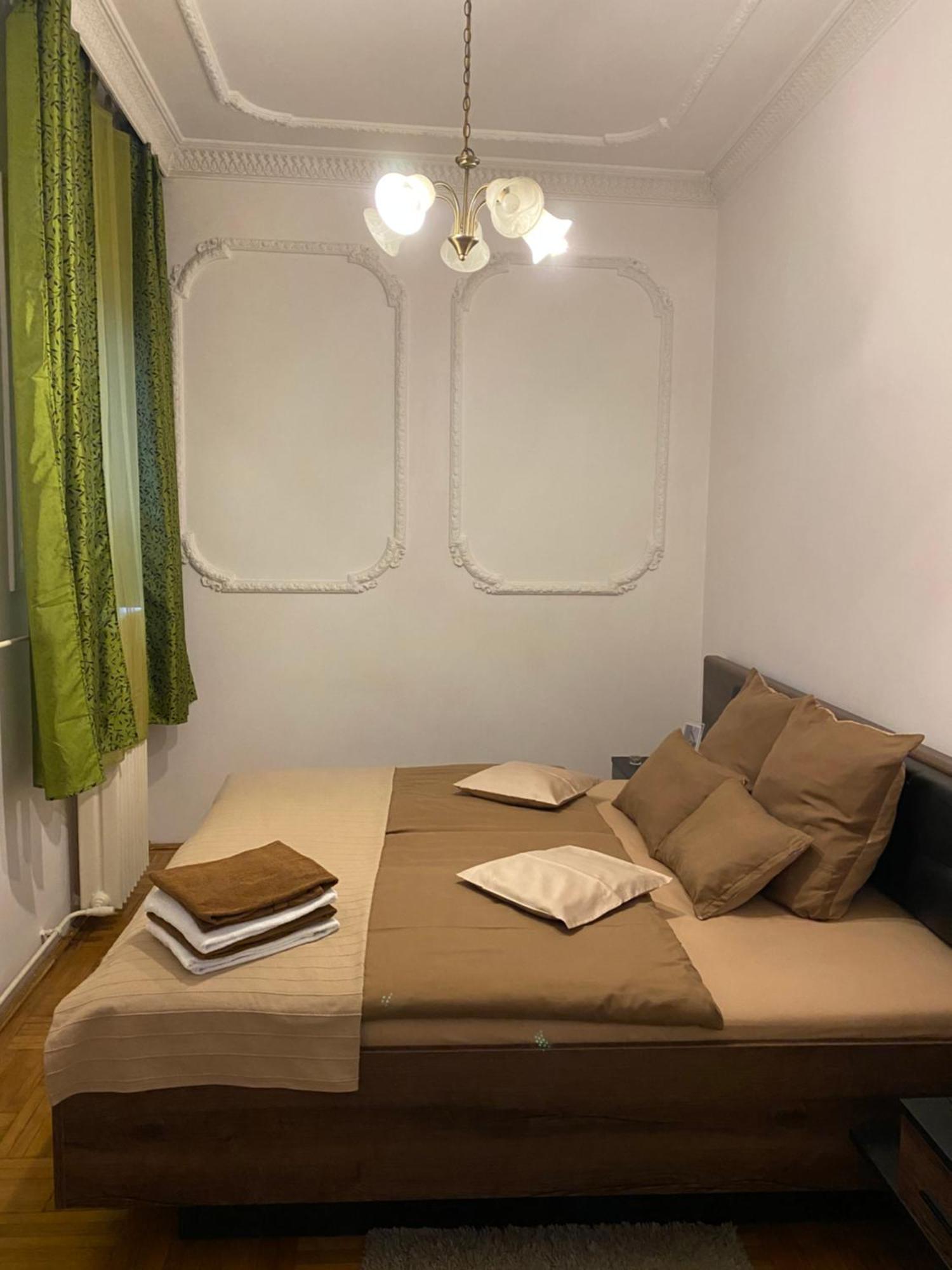 Come & Stay Apartments And Rooms City Center Budapest Exterior photo