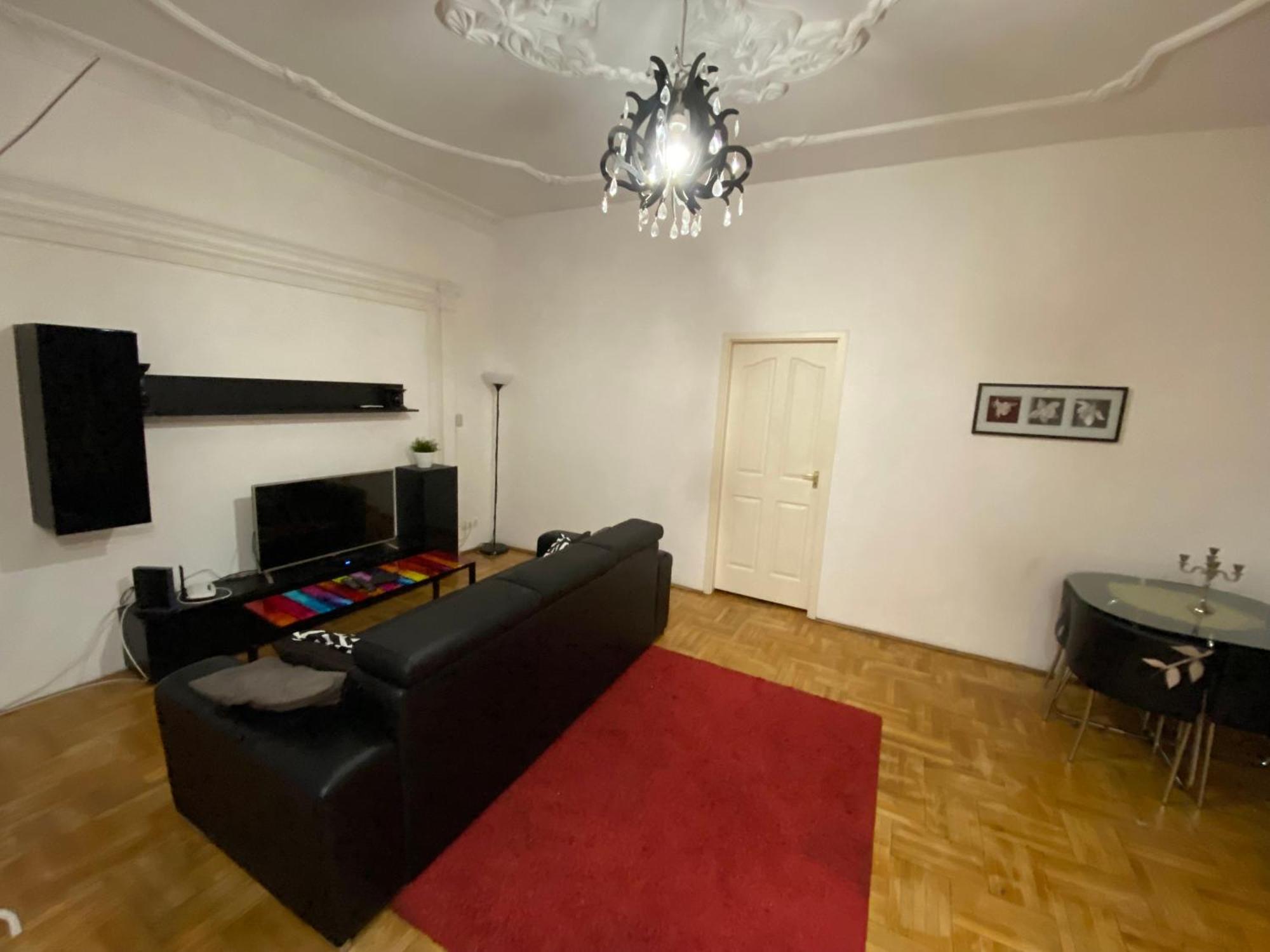 Come & Stay Apartments And Rooms City Center Budapest Exterior photo